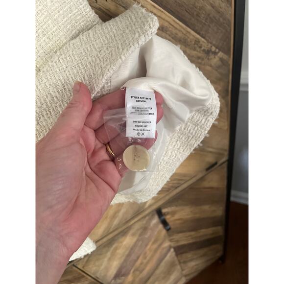 Astr Tweed Long Vest in Cream Size Medium - Picture 6 of 6